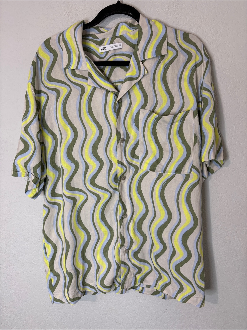 Zara Gray Wave Print Green Short Sleeve Button Down XL